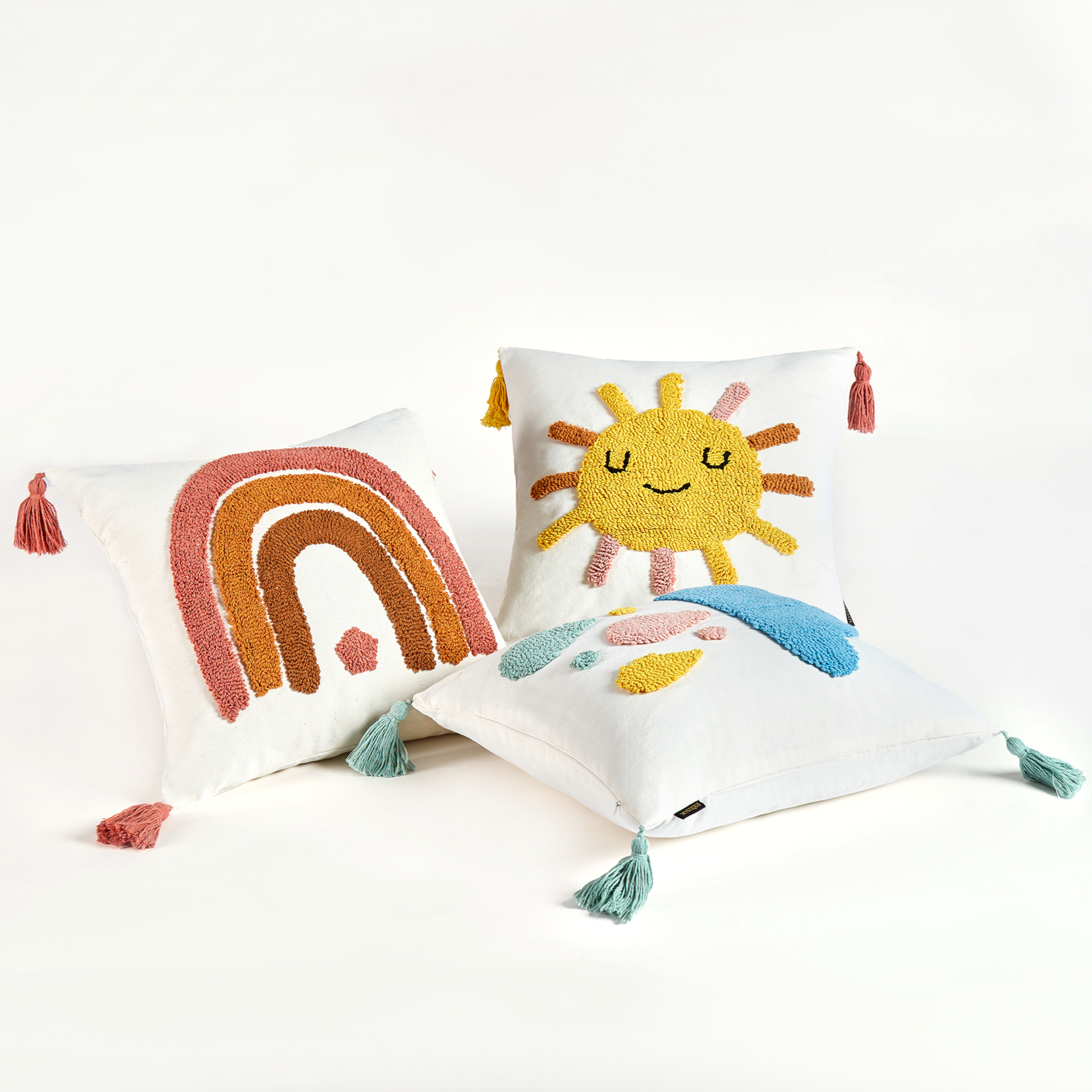 Claybow Cushion