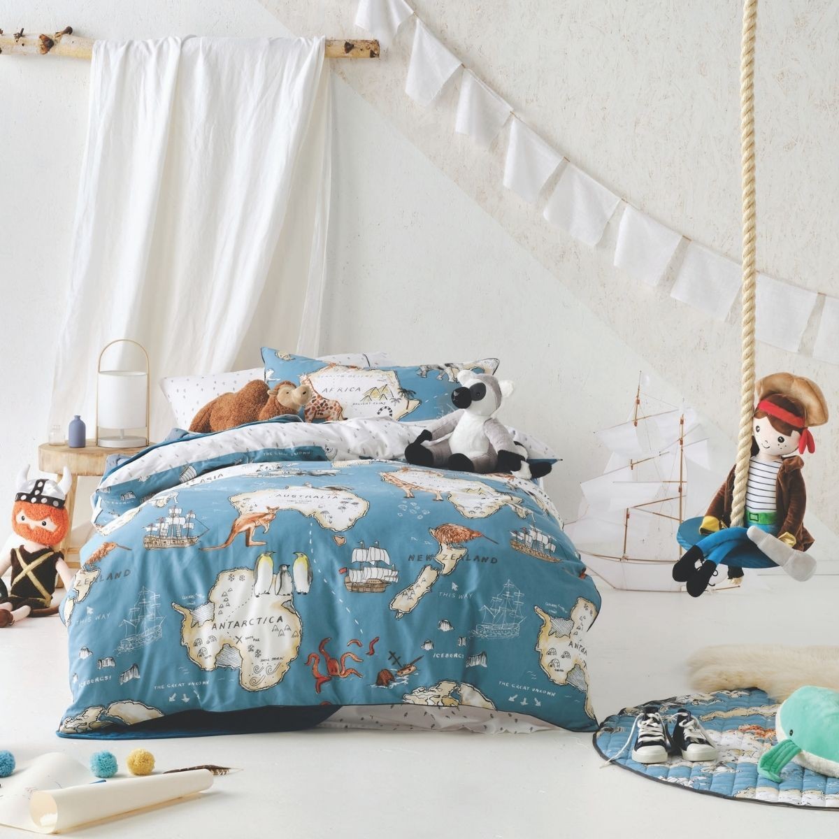 World Voyager Cotton Quilt Cover