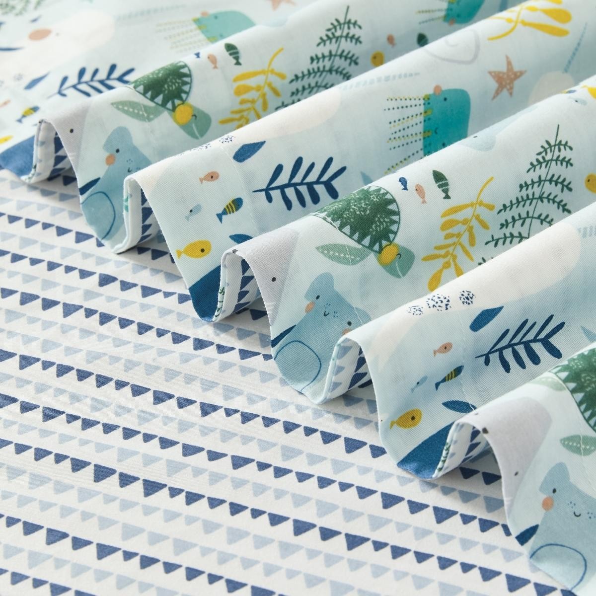 Underwater World Cotton Sheet