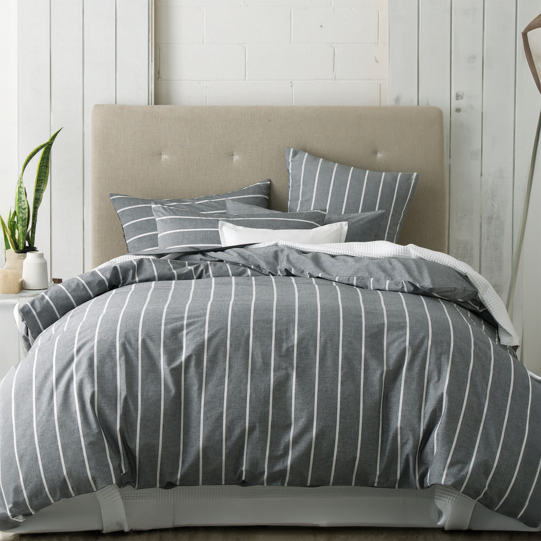 Darius Charcoal Cotton Quilt Cover Set